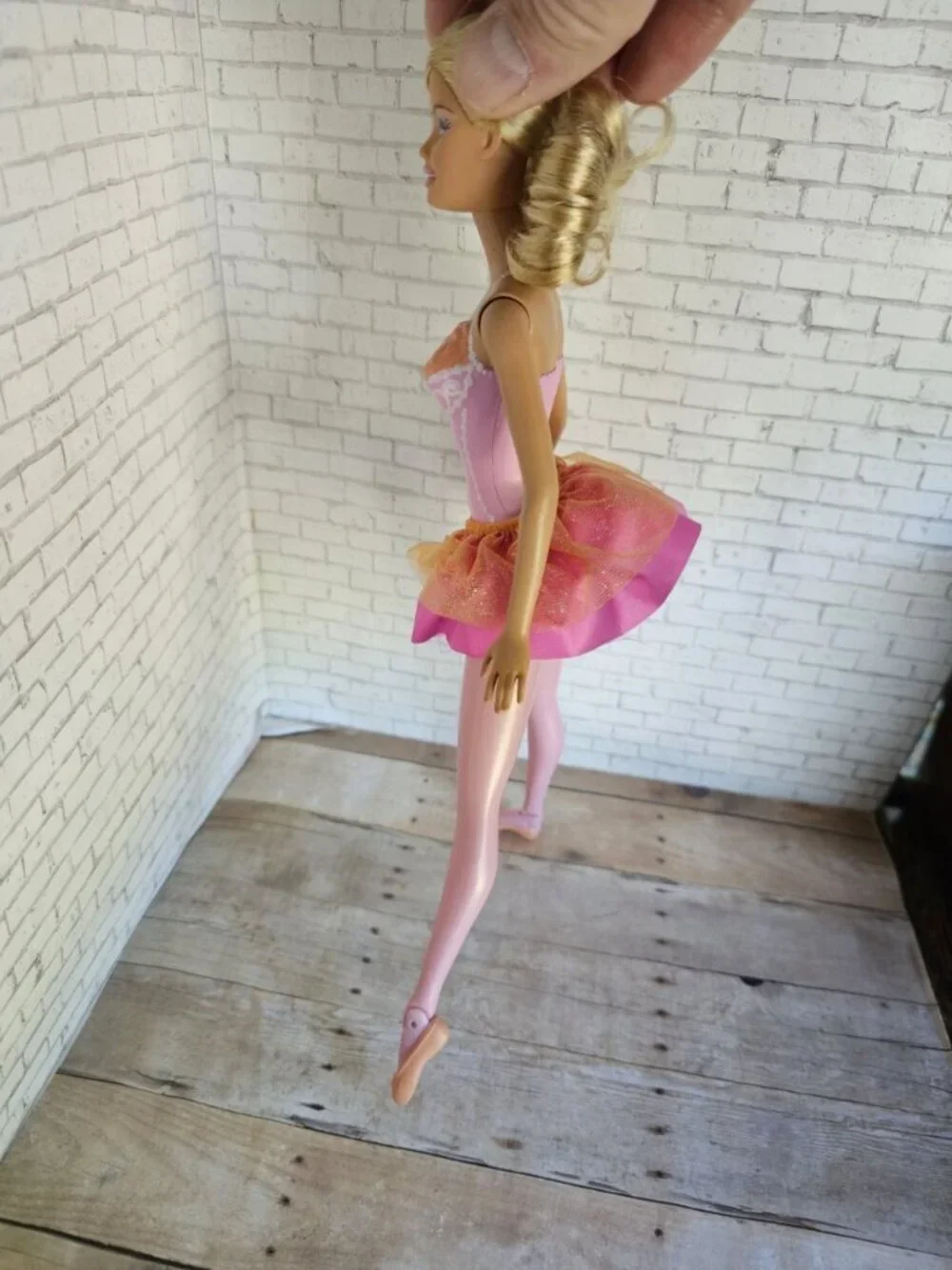 2010 Mattel Barbie I Can Be Ballerina Doll R4304 T7168 Pink Tutu